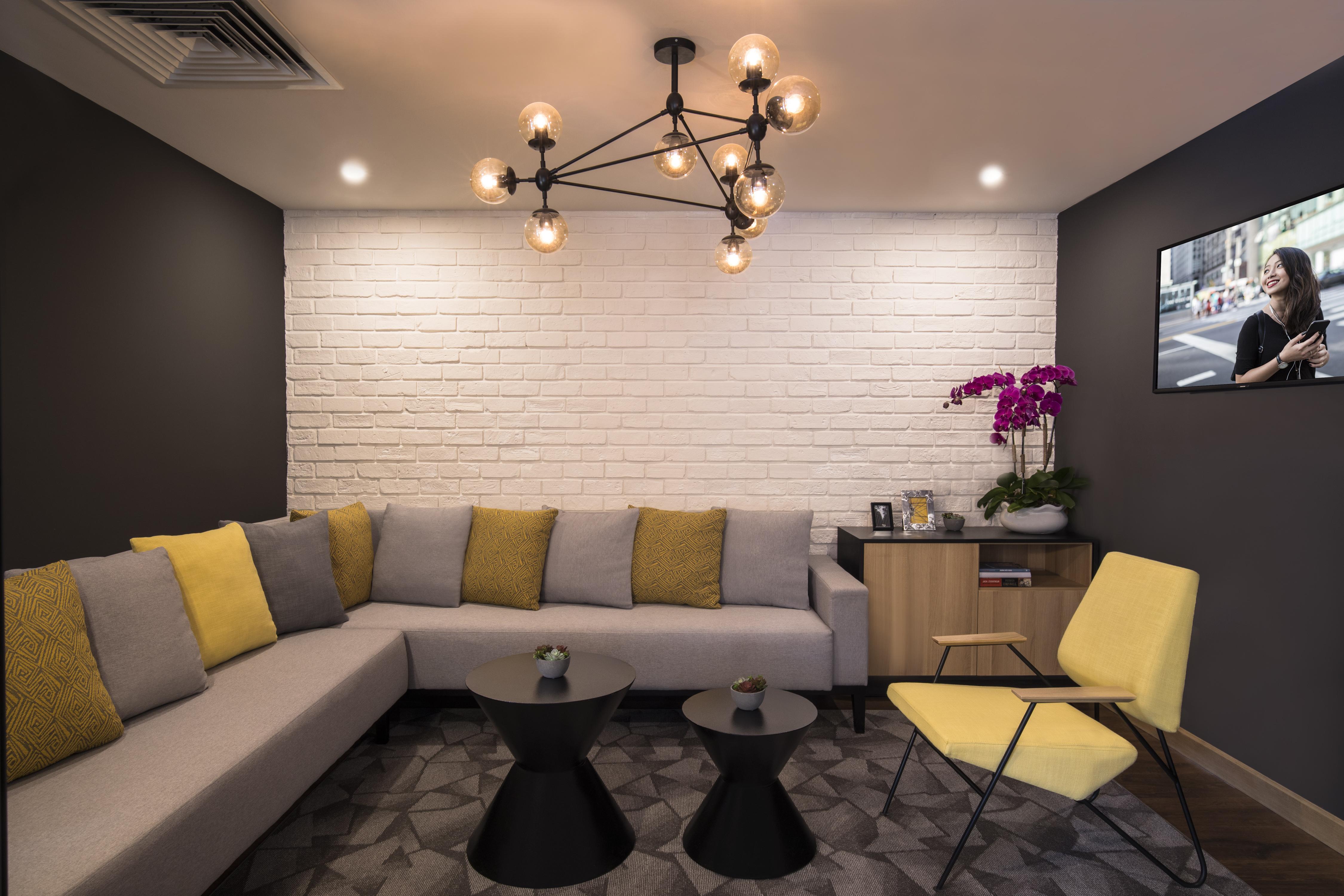 Citadines Central Binh Duong Thuan An Exteriör bild