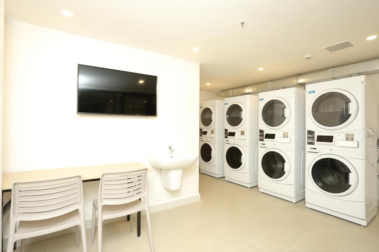 Citadines Central Binh Duong Thuan An Exteriör bild